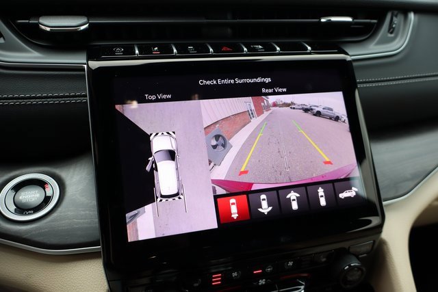 New 2025 Jeep Grand Cherokee Limited image 21