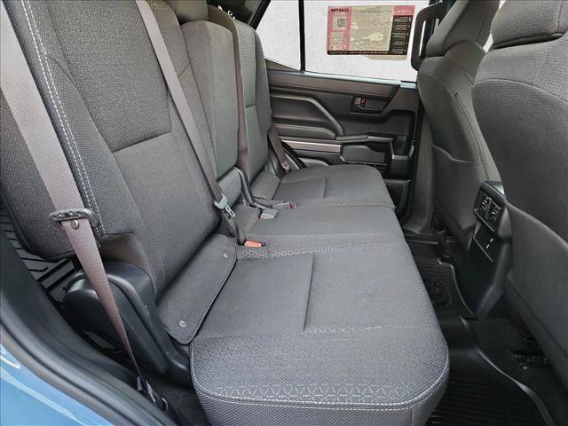 Used 2025 Toyota 4Runner SR5 AWD/4WD image 20