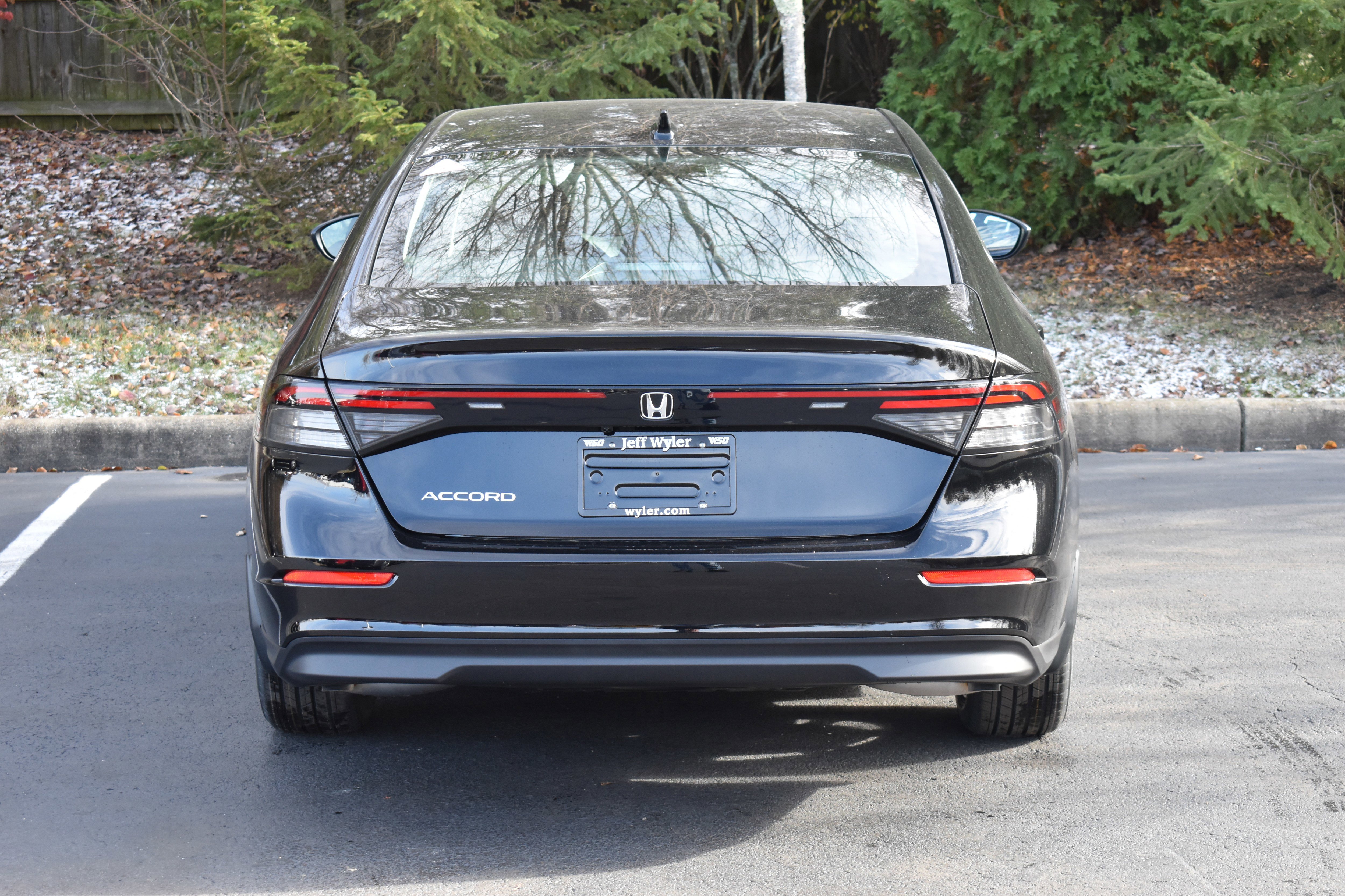 New 2025 Honda Accord LX image 7