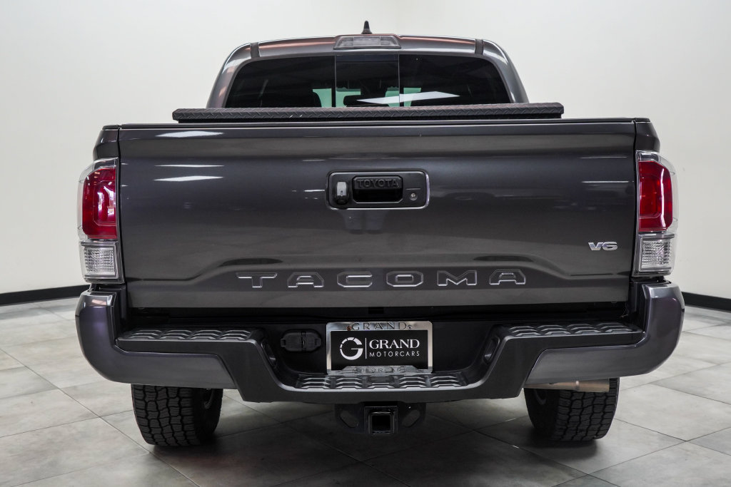 Used 2021 Toyota Tacoma TRD Sport AWD/4WD image 10