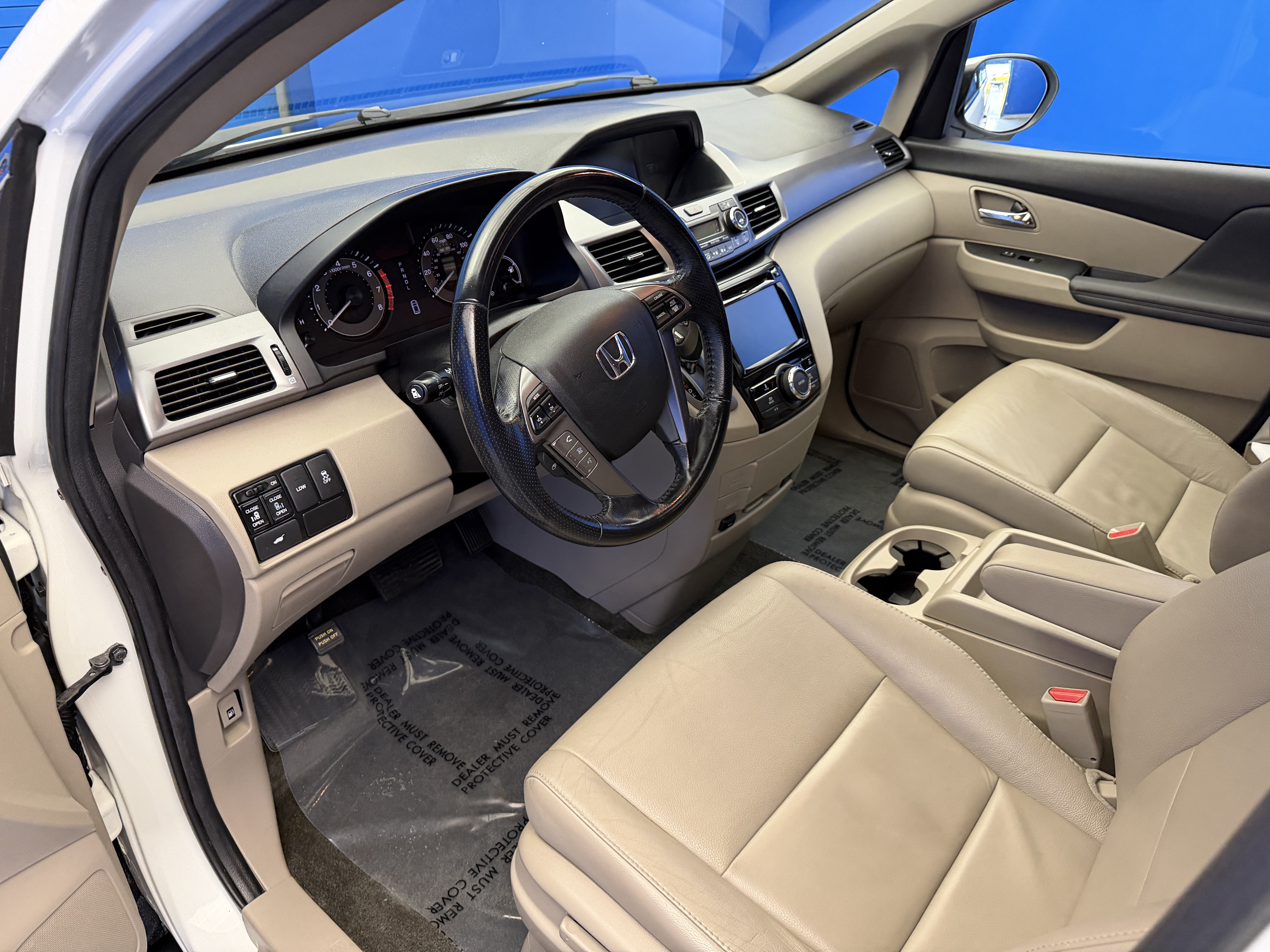 Used 2014 Honda Odyssey EX-L image 11