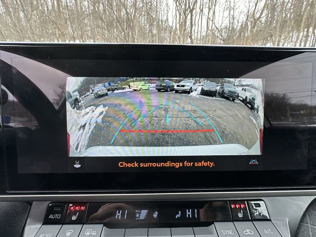 Used 2025 Toyota Camry XLE image 27