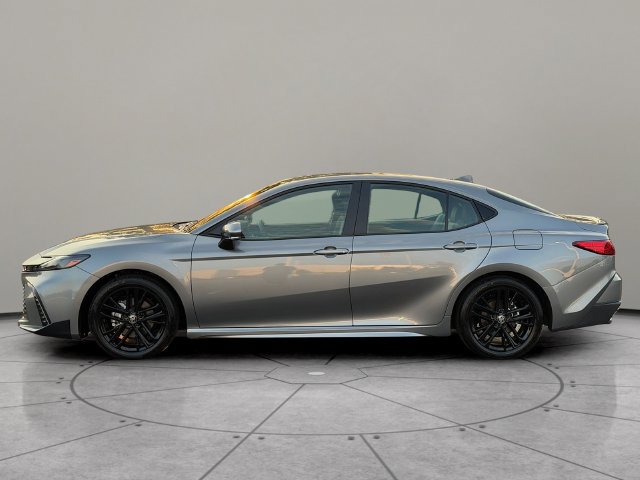 Certified 2026 Toyota Camry SE w/ Convenience Package FWD image 3