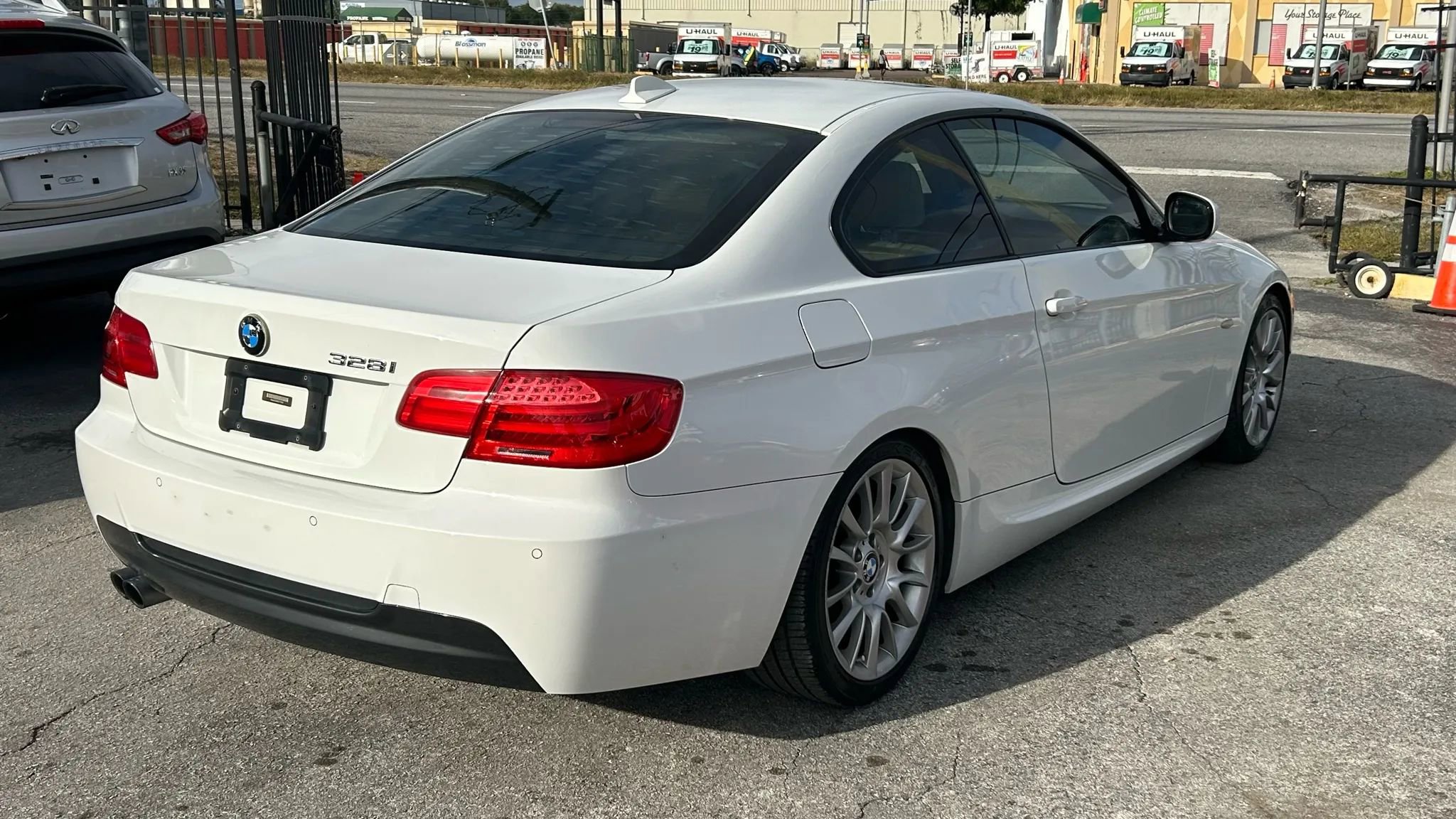 Used 2013 BMW 328i Coupe image 6