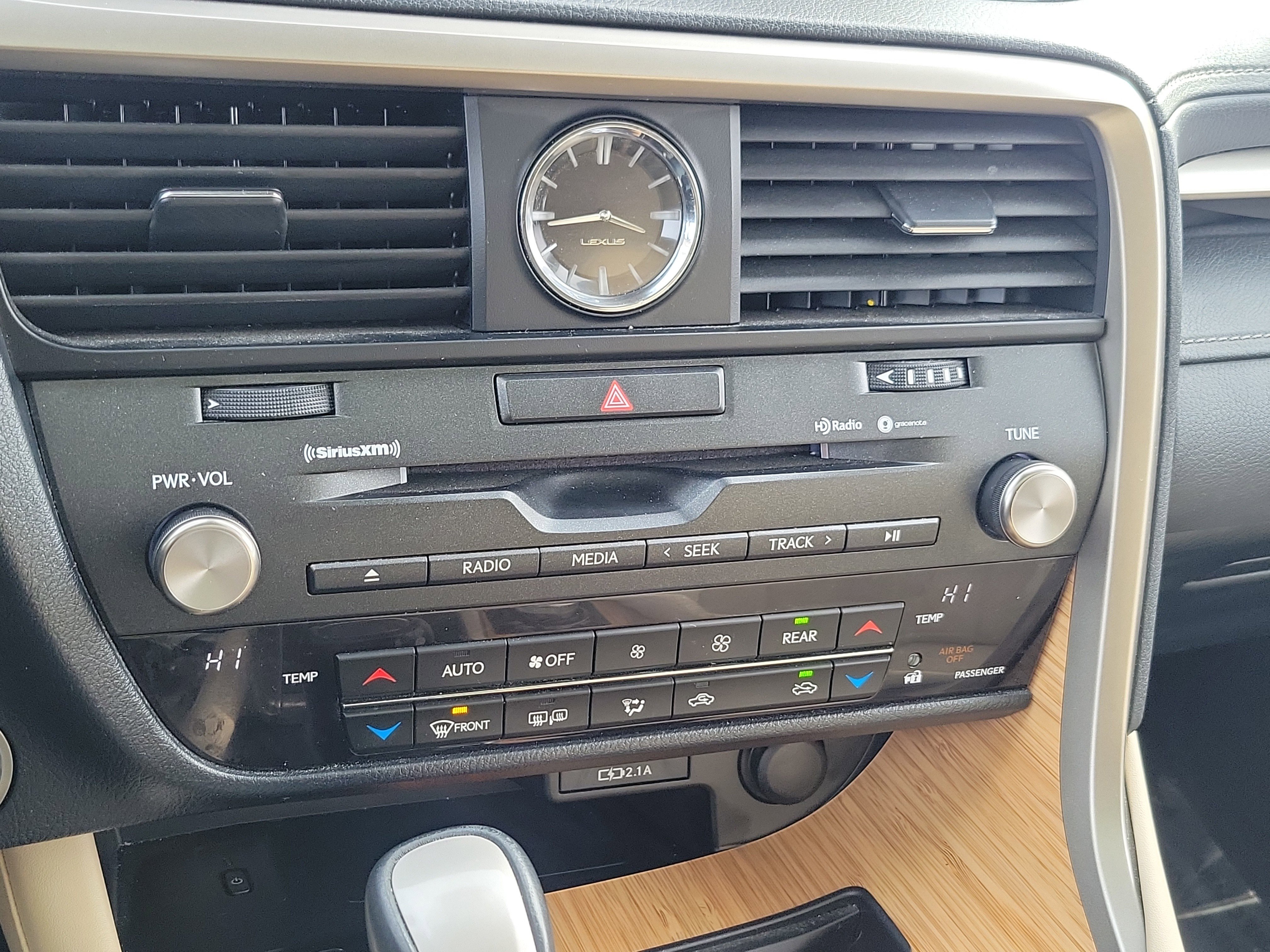 Used 2021 Lexus RX 350L 350L w/ Premium Package image 33