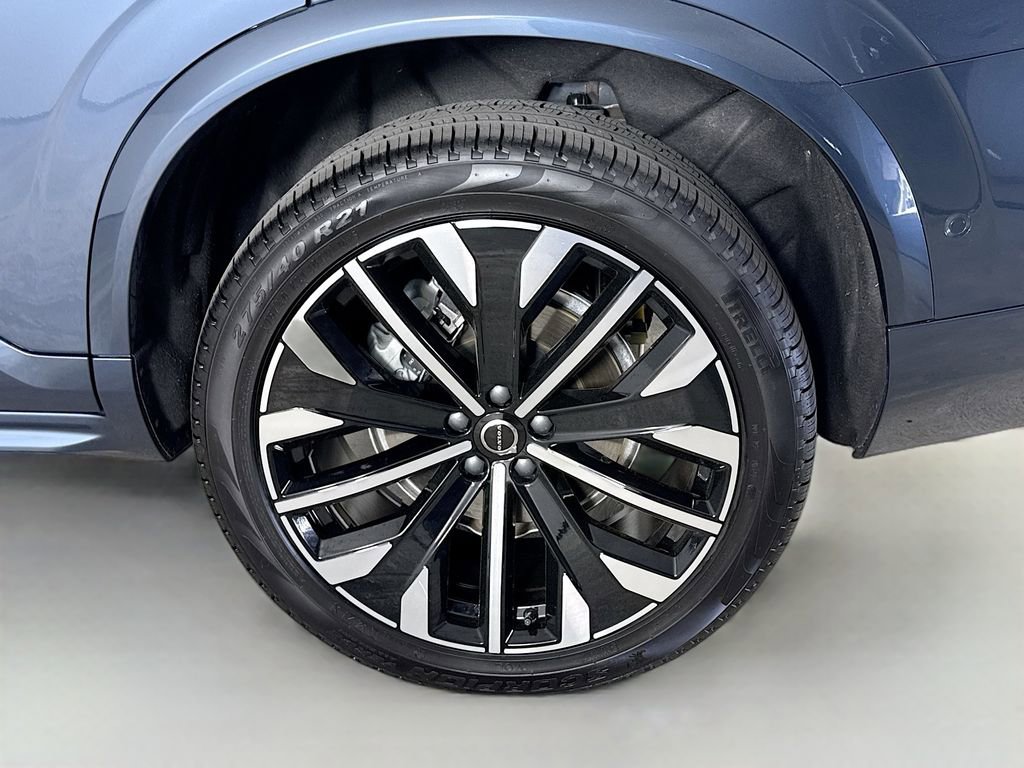 Used 2026 Volvo XC90 B6 Ultra w/ Lounge Package image 34