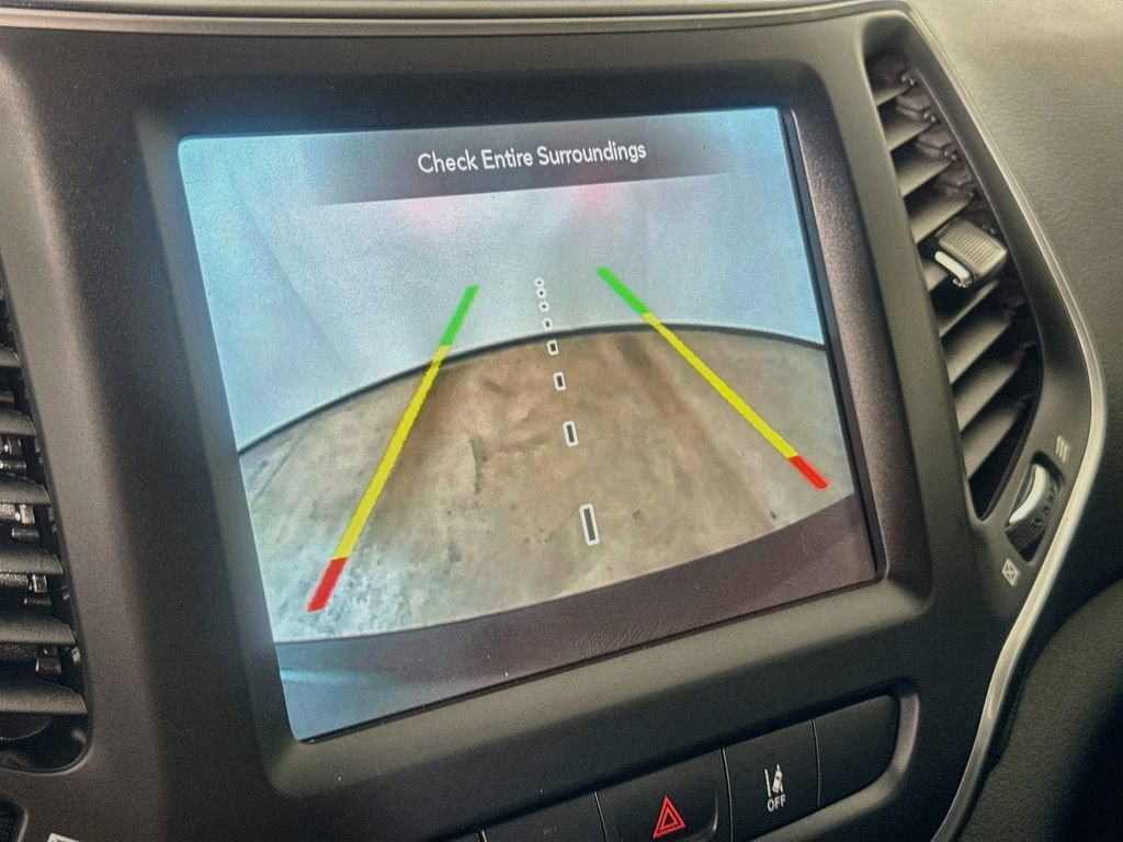 Certified 2023 Jeep Cherokee Altitude Lux AWD/4WD image 18