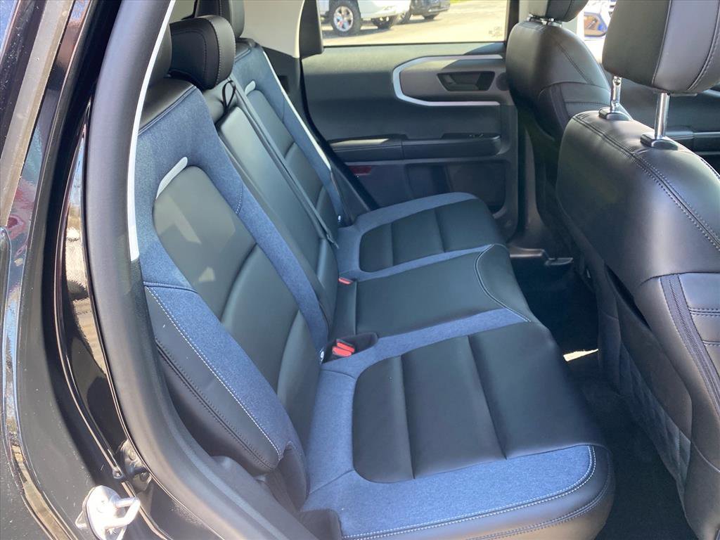 Used 2025 Ford Bronco Sport Outer Banks w/ Outer Banks Tech Package+ AWD/4WD image 27