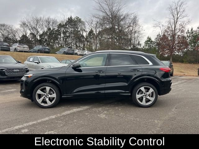 Certified 2025 Audi Q5 Premium Plus w/ Premium Plus image 9