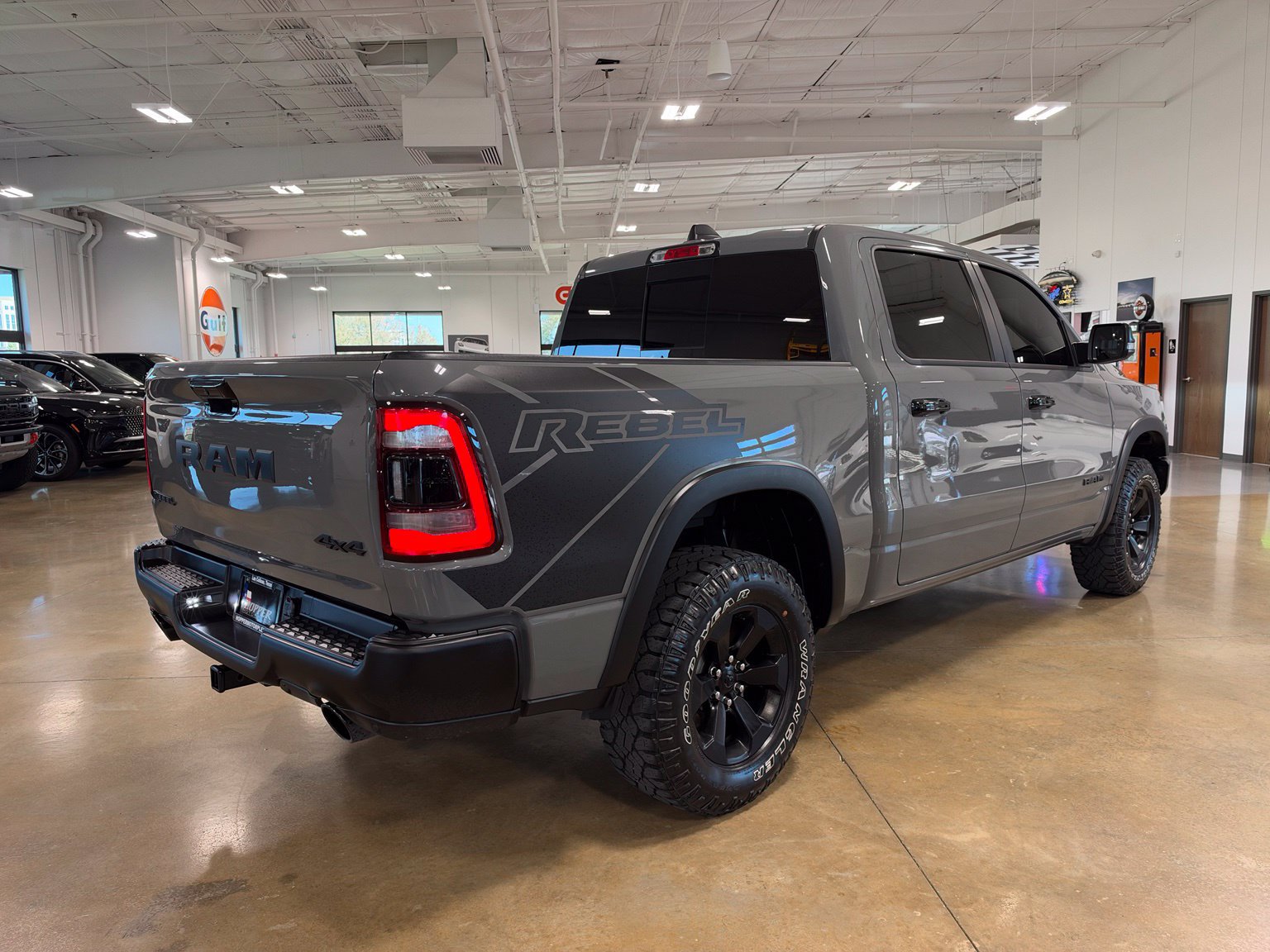 Used 2023 RAM 1500 Rebel w/ Rebel Level 2 Equipment Group AWD/4WD image 9