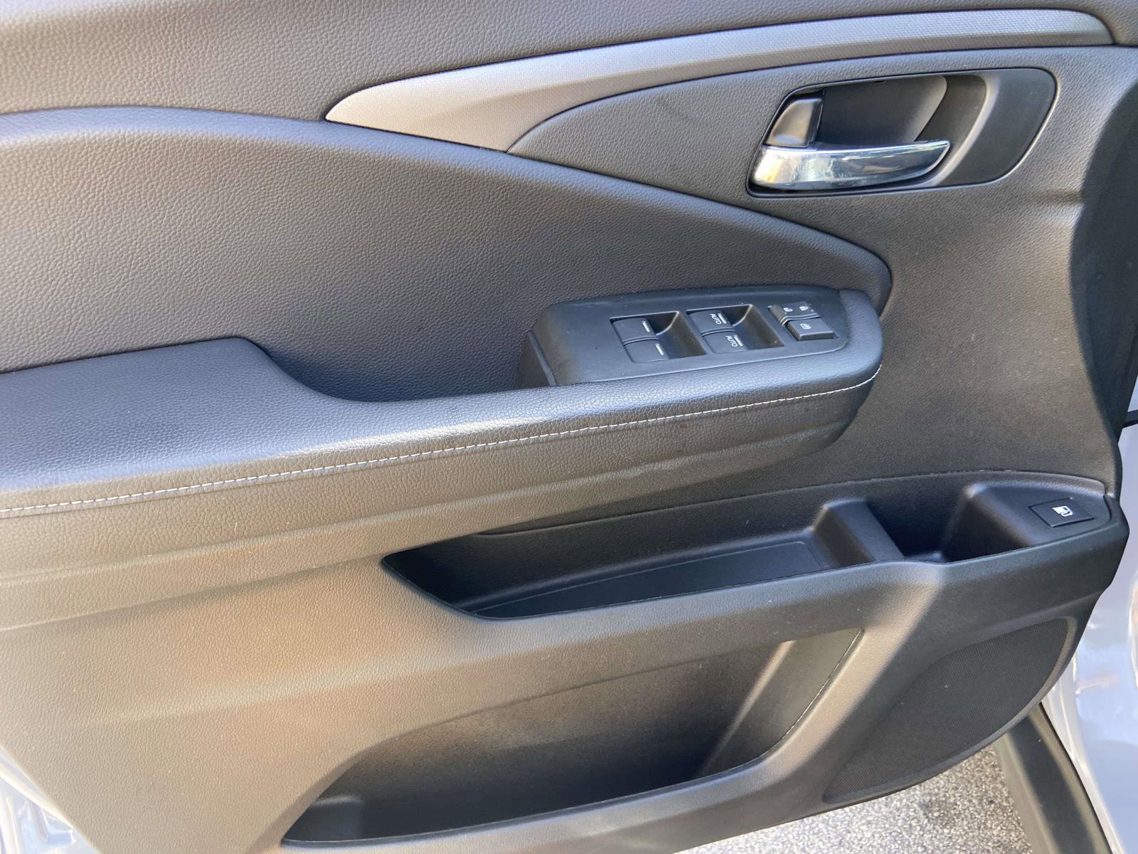 Certified 2023 Honda Ridgeline Sport image 11