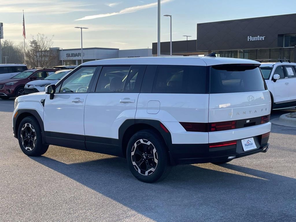 Used 2025 Hyundai Santa Fe SE image 25