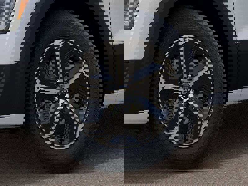 New 2025 Kia Niro LX image 9