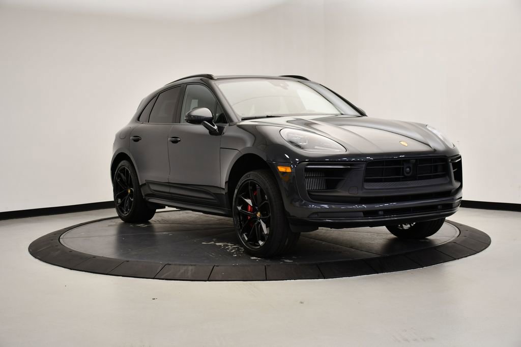 Certified 2024 Porsche Macan GTS image 9