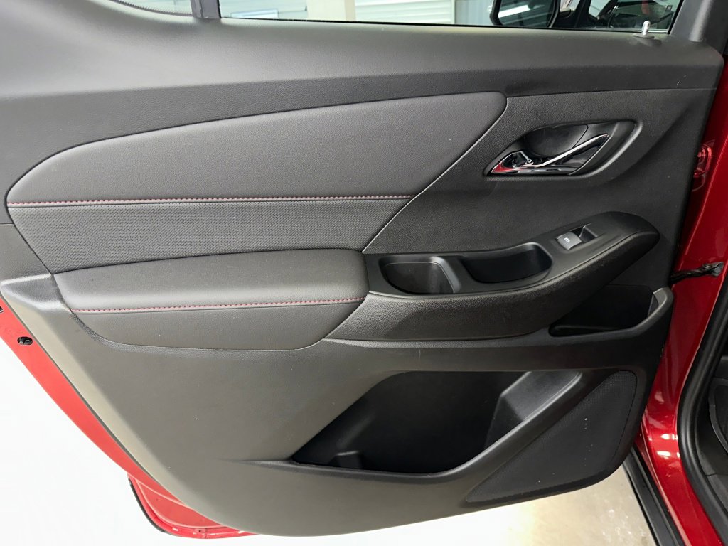 Certified 2023 Chevrolet Traverse RS w/ LPO, Floor Liner Package image 19