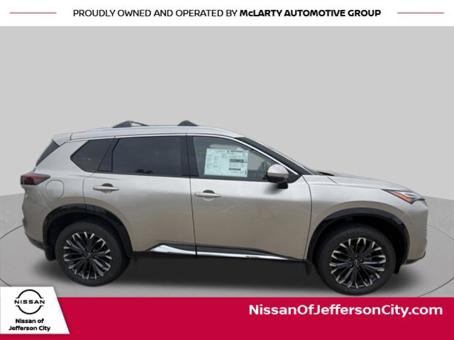 New 2026 Nissan Rogue Platinum w/ Platinum Premium Package AWD/4WD image 2