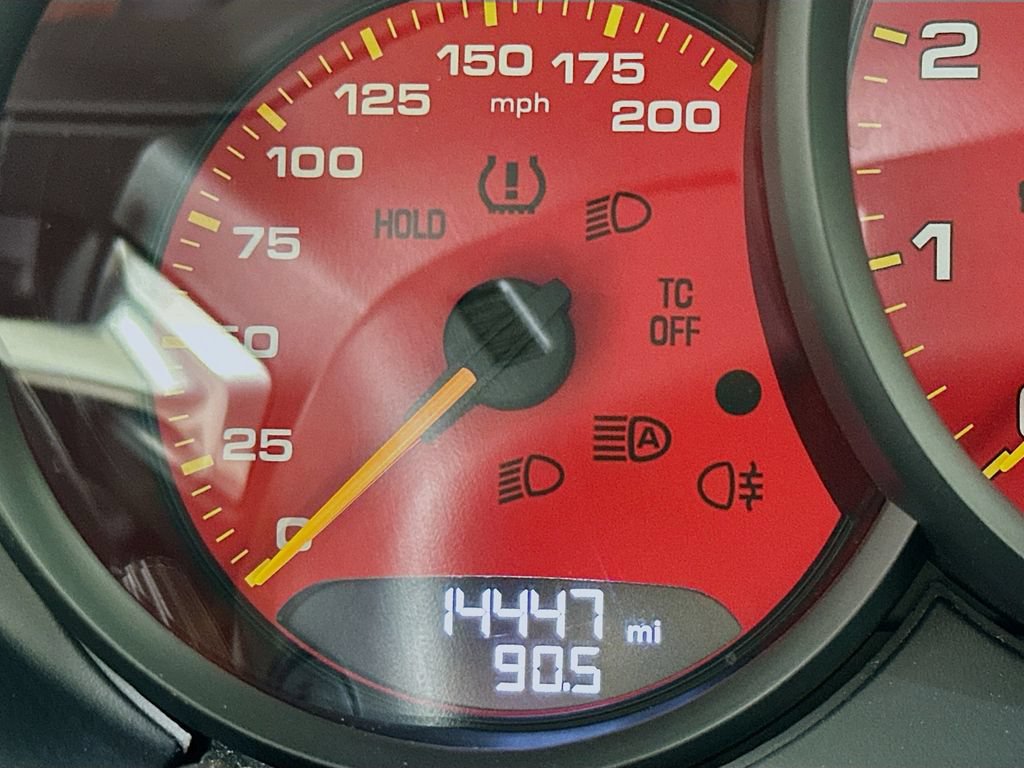 Used 2022 Porsche 718 Cayman GT4 RWD image 11