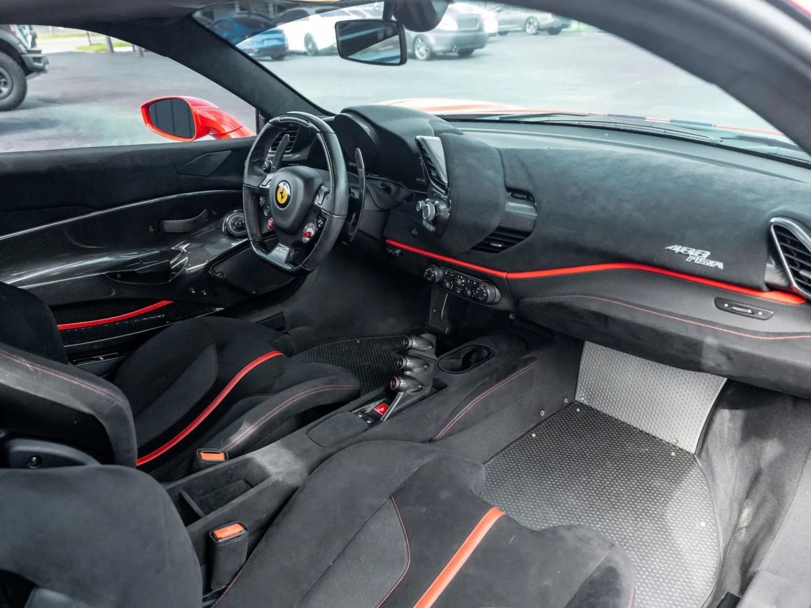 Used 2019 Ferrari 488 Pista Coupe RWD image 43