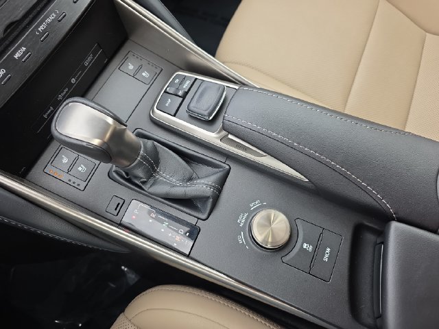 Used 2018 Lexus IS 300 AWD w/ Comfort Package image 24