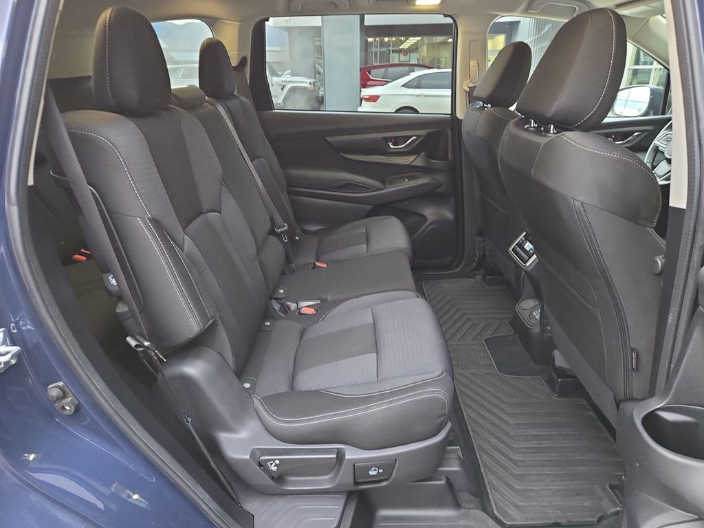 Used 2025 Subaru Ascent Premium image 17