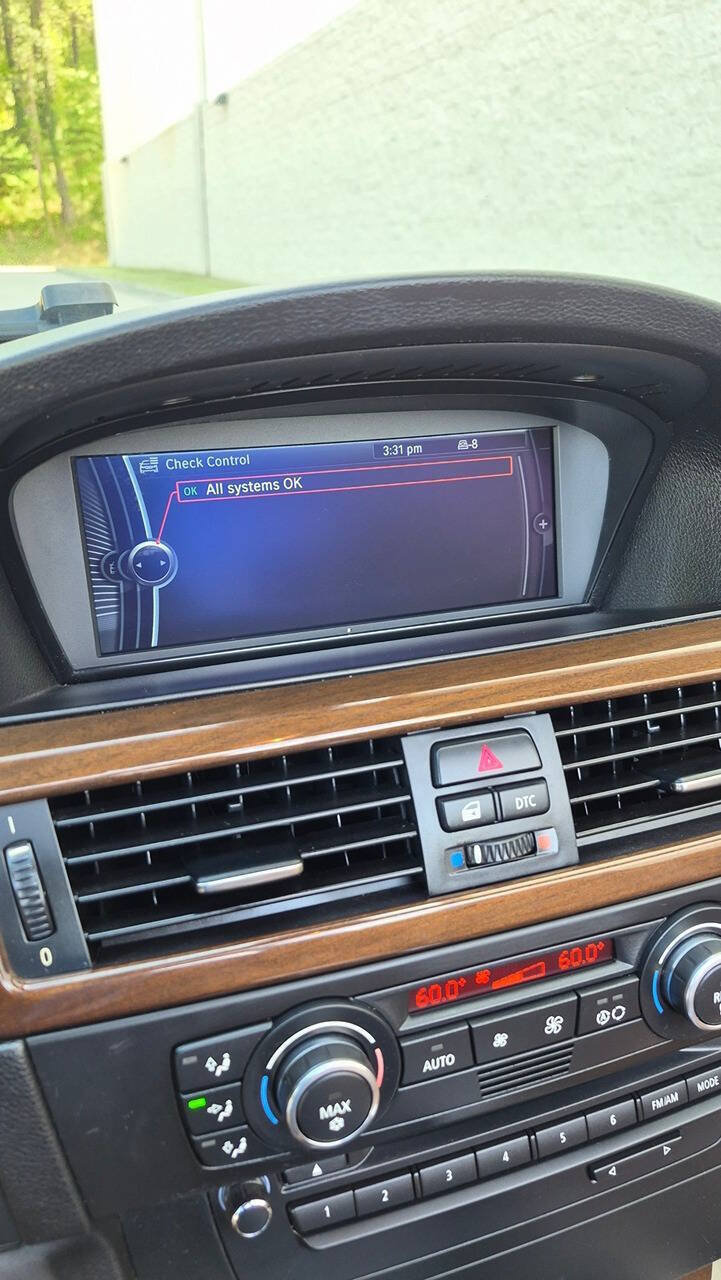 Used 2009 BMW 328i Sedan RWD image 42