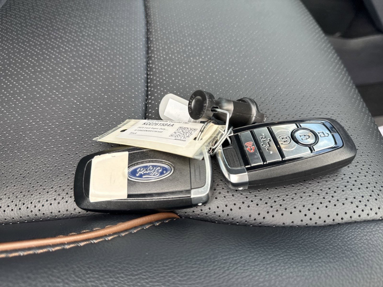 Used 2025 Ford F250 Lariat w/ Chrome Package image 26