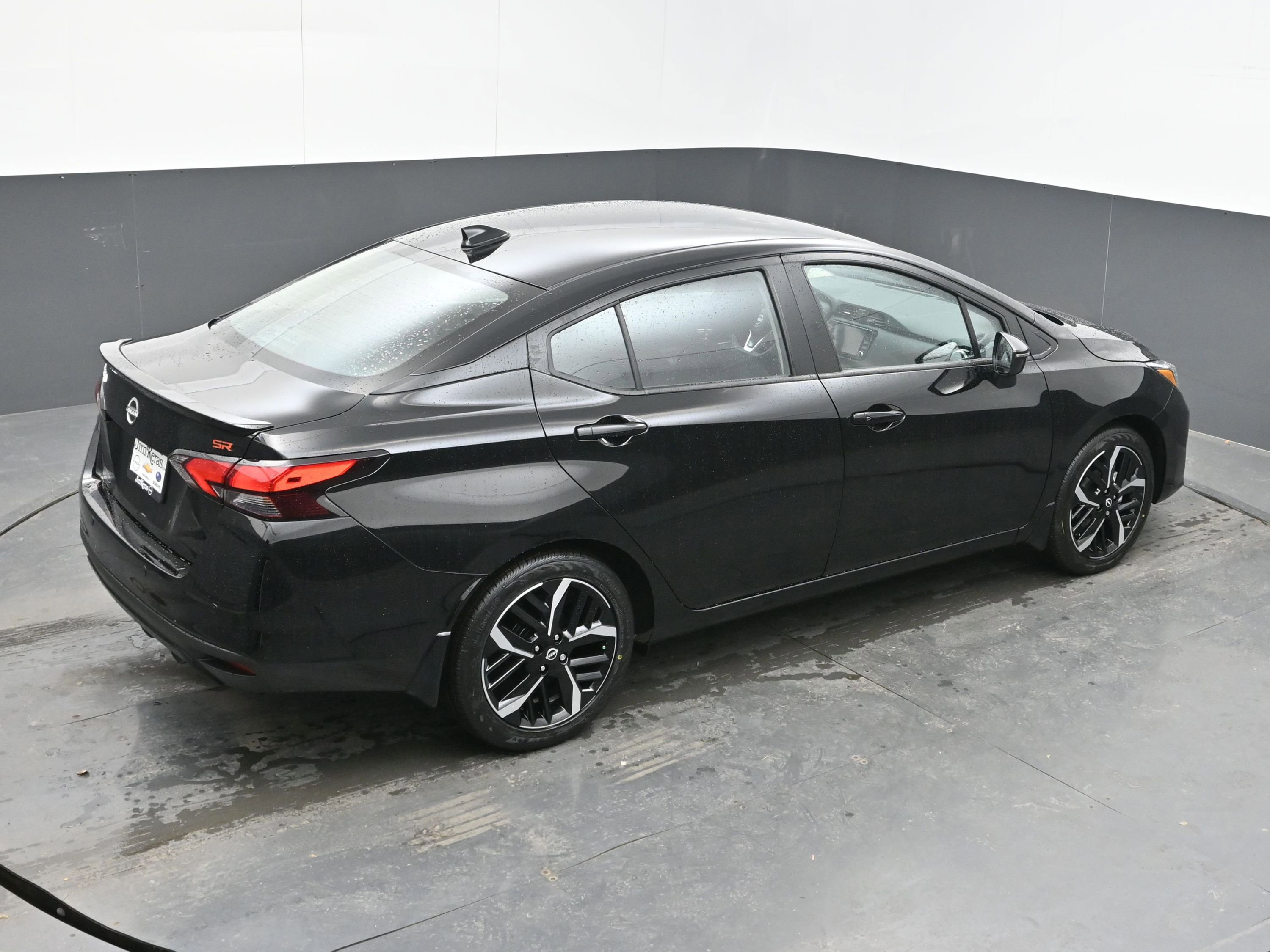 New 2025 Nissan Versa SR image 36