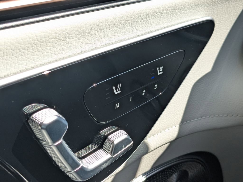 Used 2023 Mercedes-Benz EQE 350+ SUV image 12