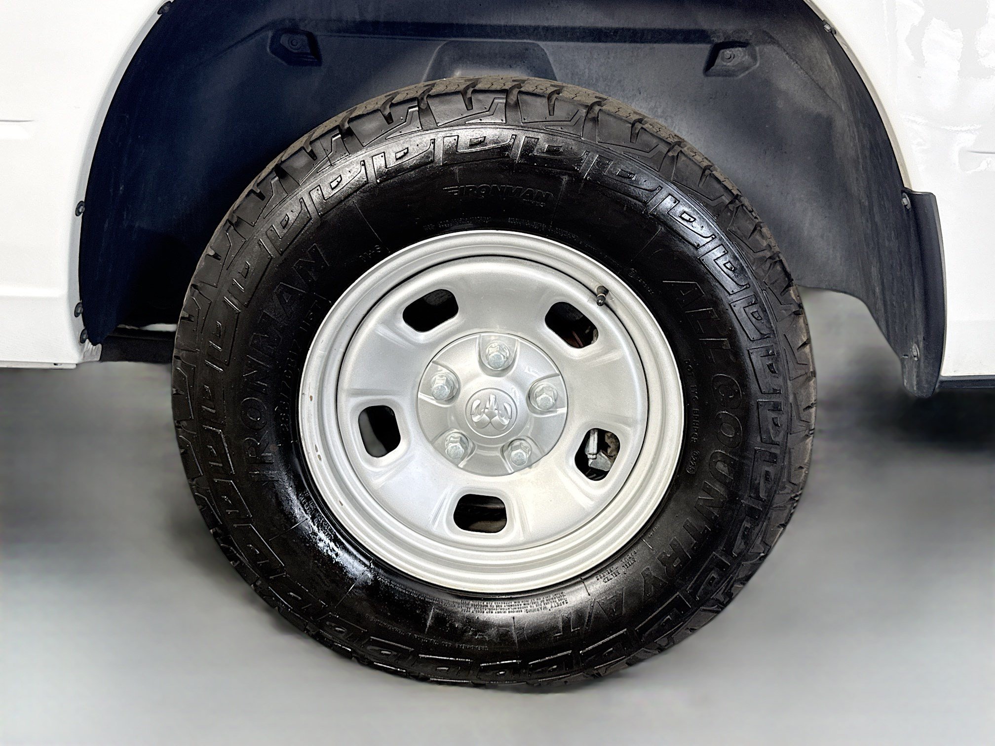 Used 2020 RAM 1500 Tradesman RWD image 32
