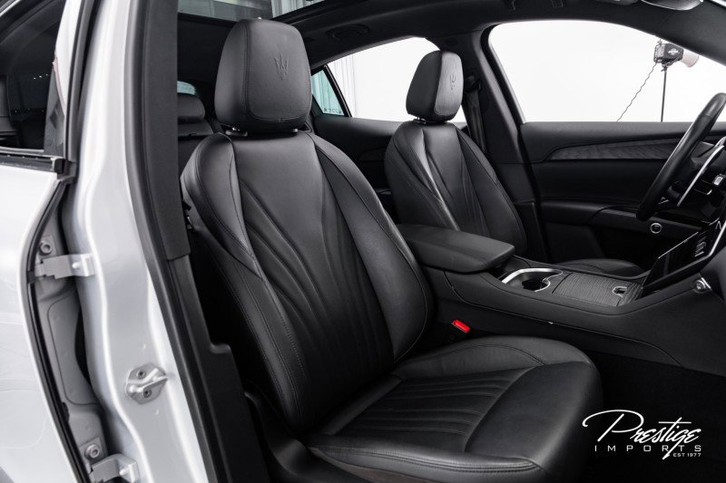 Used 2023 Maserati Grecale Modena image 42