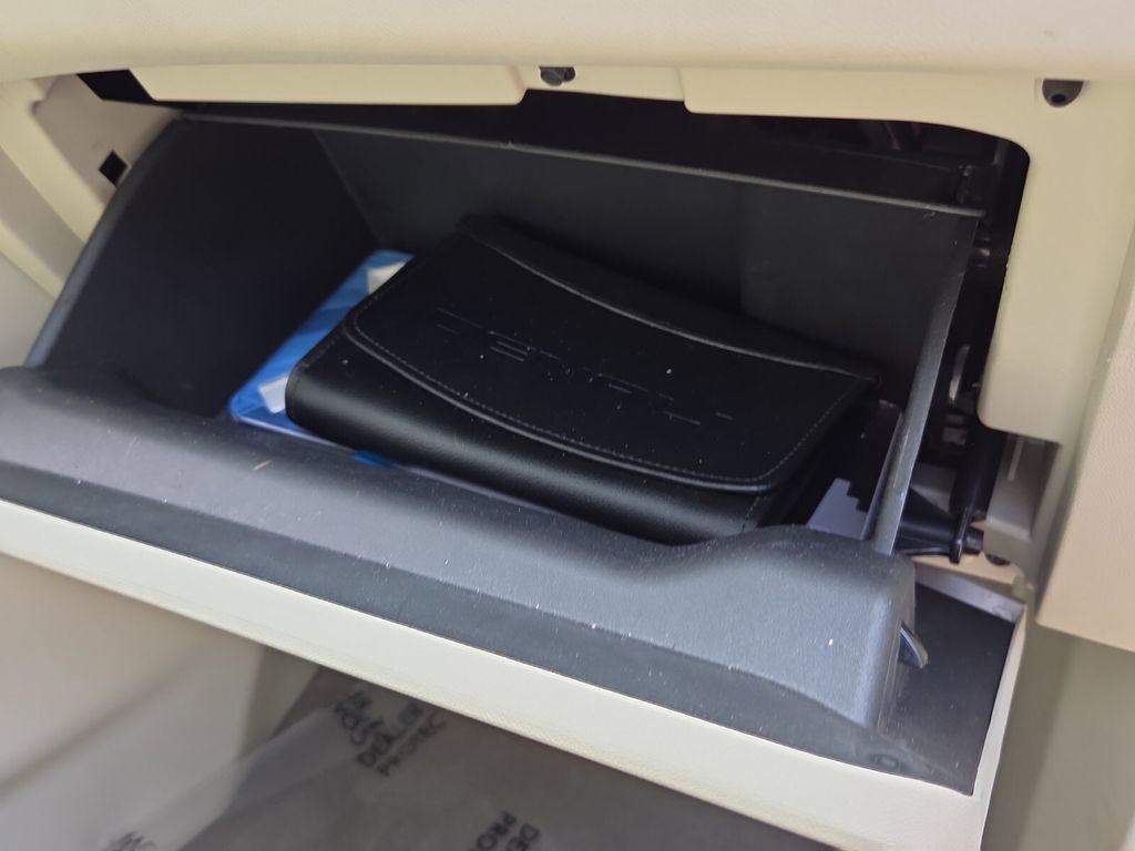 Used 2019 GMC Terrain Denali w/ Advanced Safety Package image 20