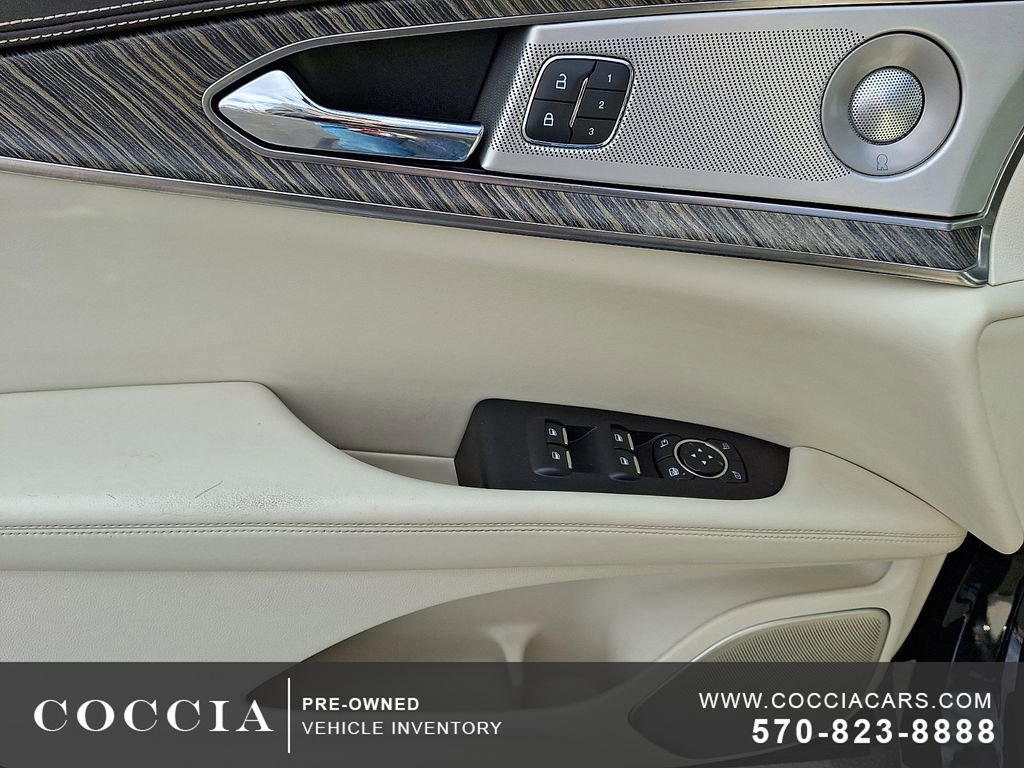 Certified 2020 Lincoln Nautilus Black Label image 12