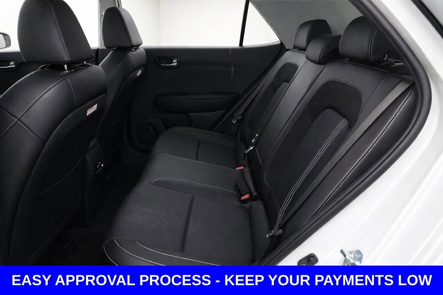 Used 2026 Hyundai Venue SEL image 16