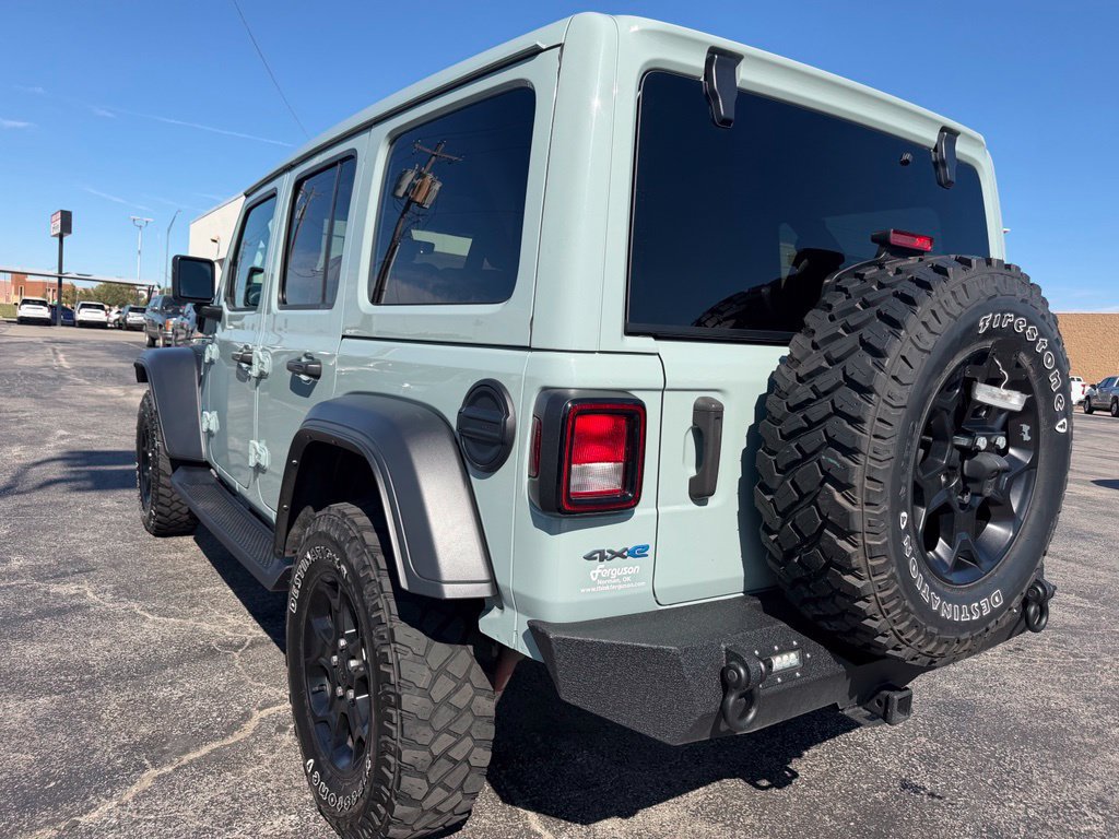 Used 2023 Jeep Wrangler Unlimited w/ Sun & Screen Package AWD/4WD image 15