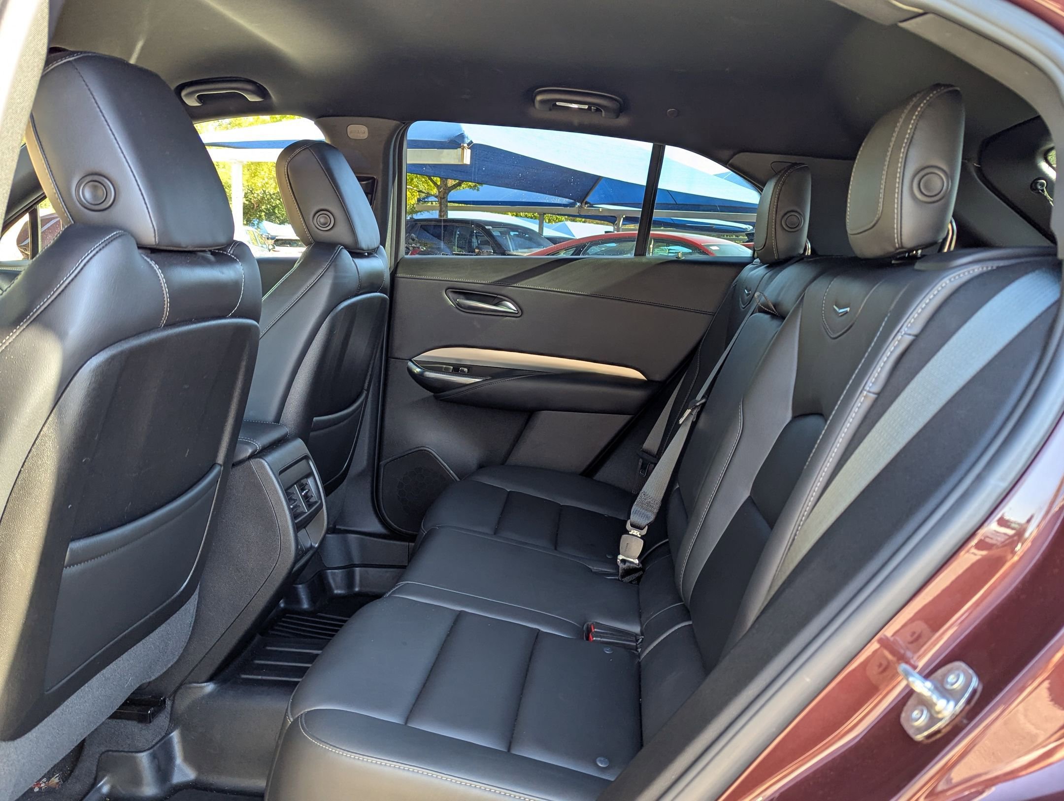 Used 2023 Cadillac XT4 Premium Luxury image 15