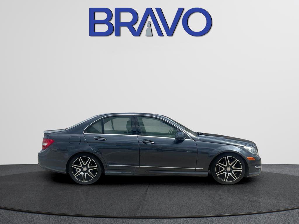 Used 2013 Mercedes-Benz C 250 Sedan image 4