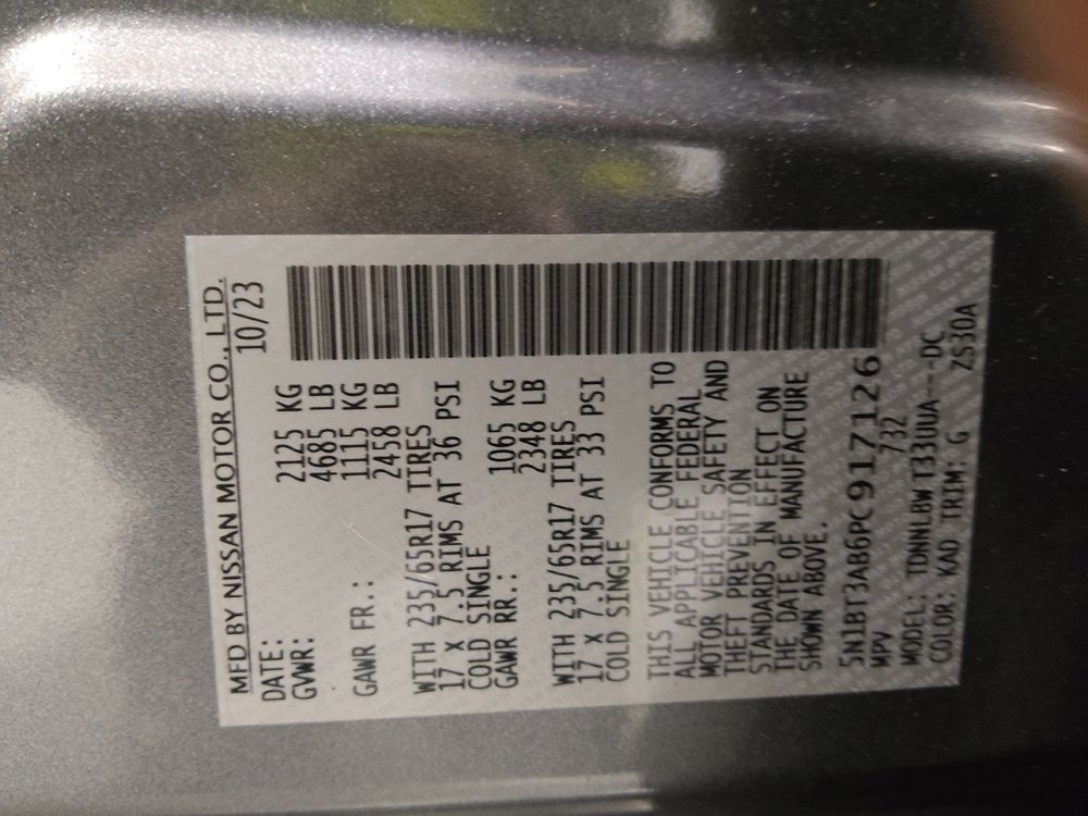 Used 2023 Nissan Rogue S image 33