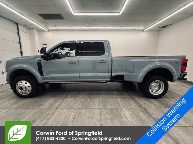 New 2026 Ford F450 Platinum w/ FX4 Off-Road Package image 2