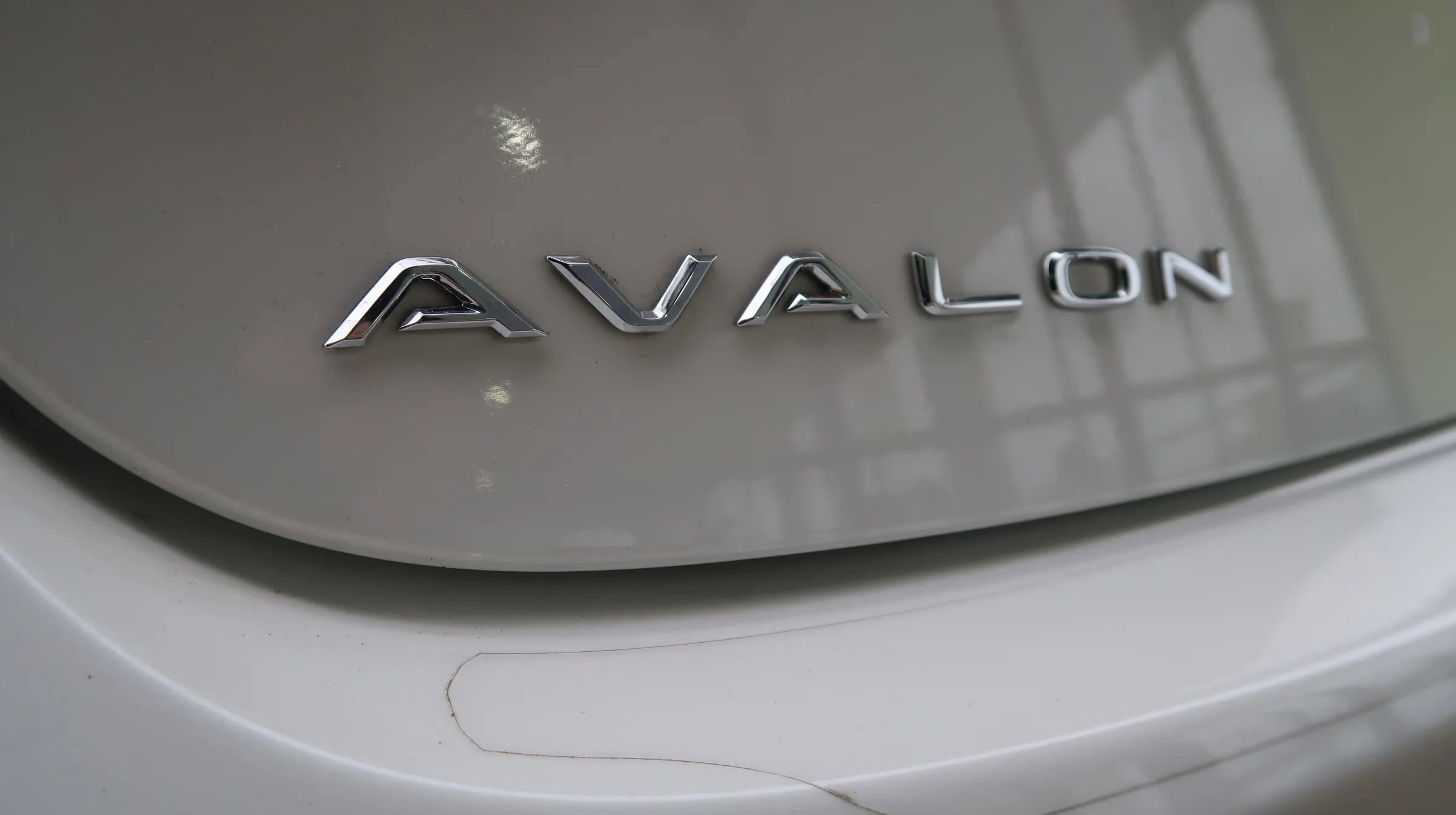 Used 2018 Toyota Avalon Limited w/ All Weather Liner Package FWD image 53