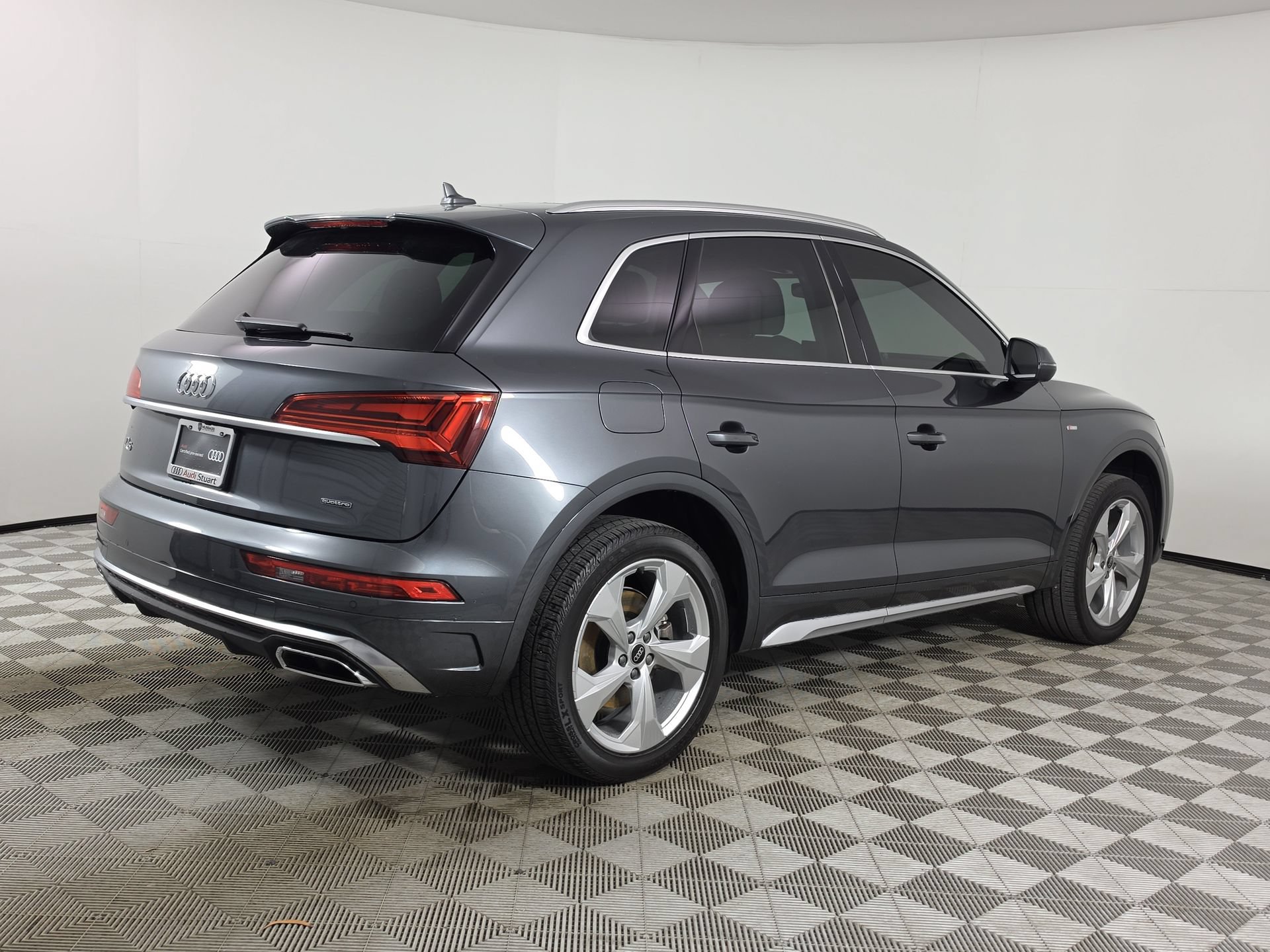 Certified 2023 Audi Q5 2.0T Premium Plus AWD/4WD image 7