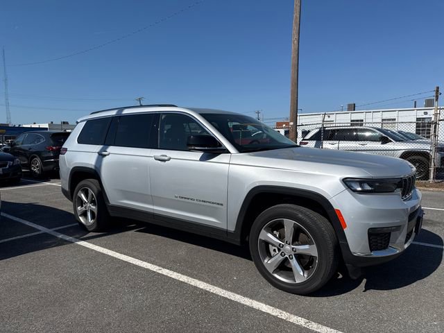 Used 2021 Jeep Grand Cherokee L Limited w/ Trailer Tow Group (B) image 6