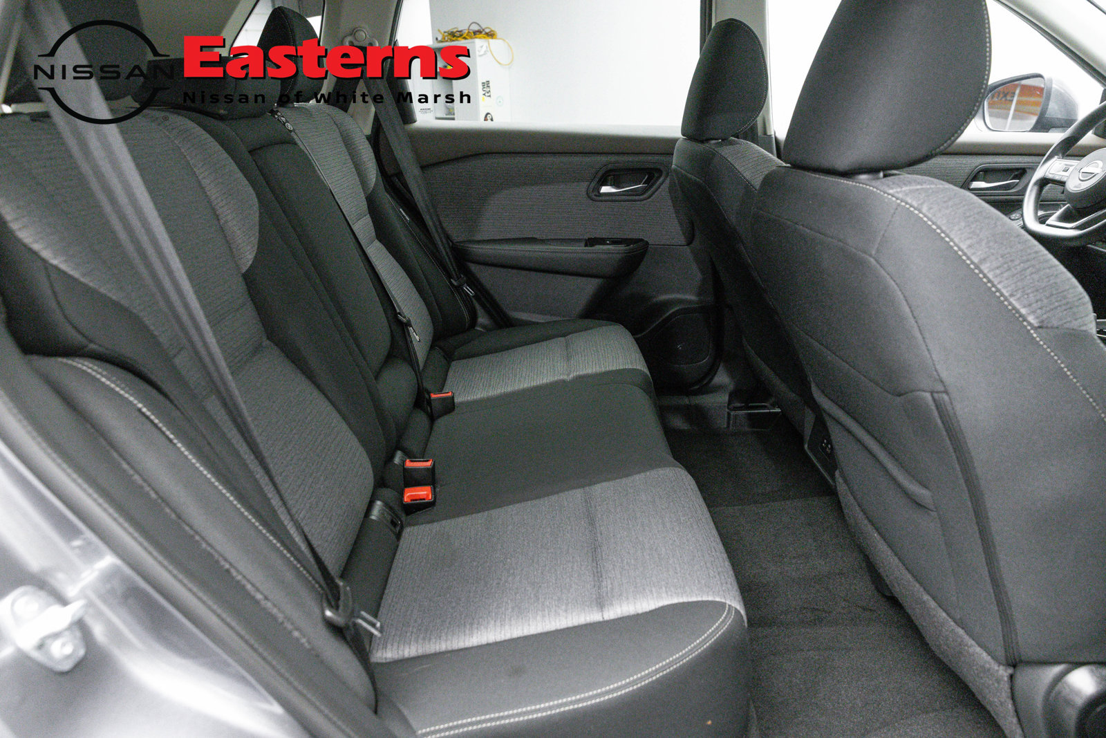 Used 2023 Nissan Rogue SV AWD/4WD image 23