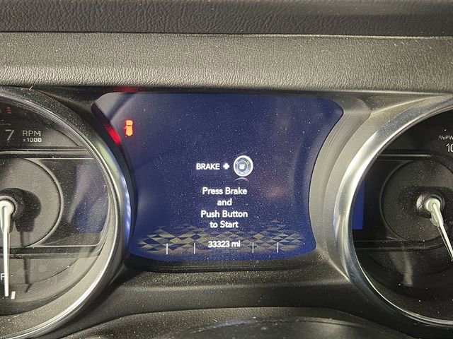 Used 2022 Jeep Wrangler Unlimited Sahara w/ Cold Weather Group image 17