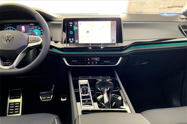 New 2026 Volkswagen Atlas Cross Sport SEL Premium R-Line image 8