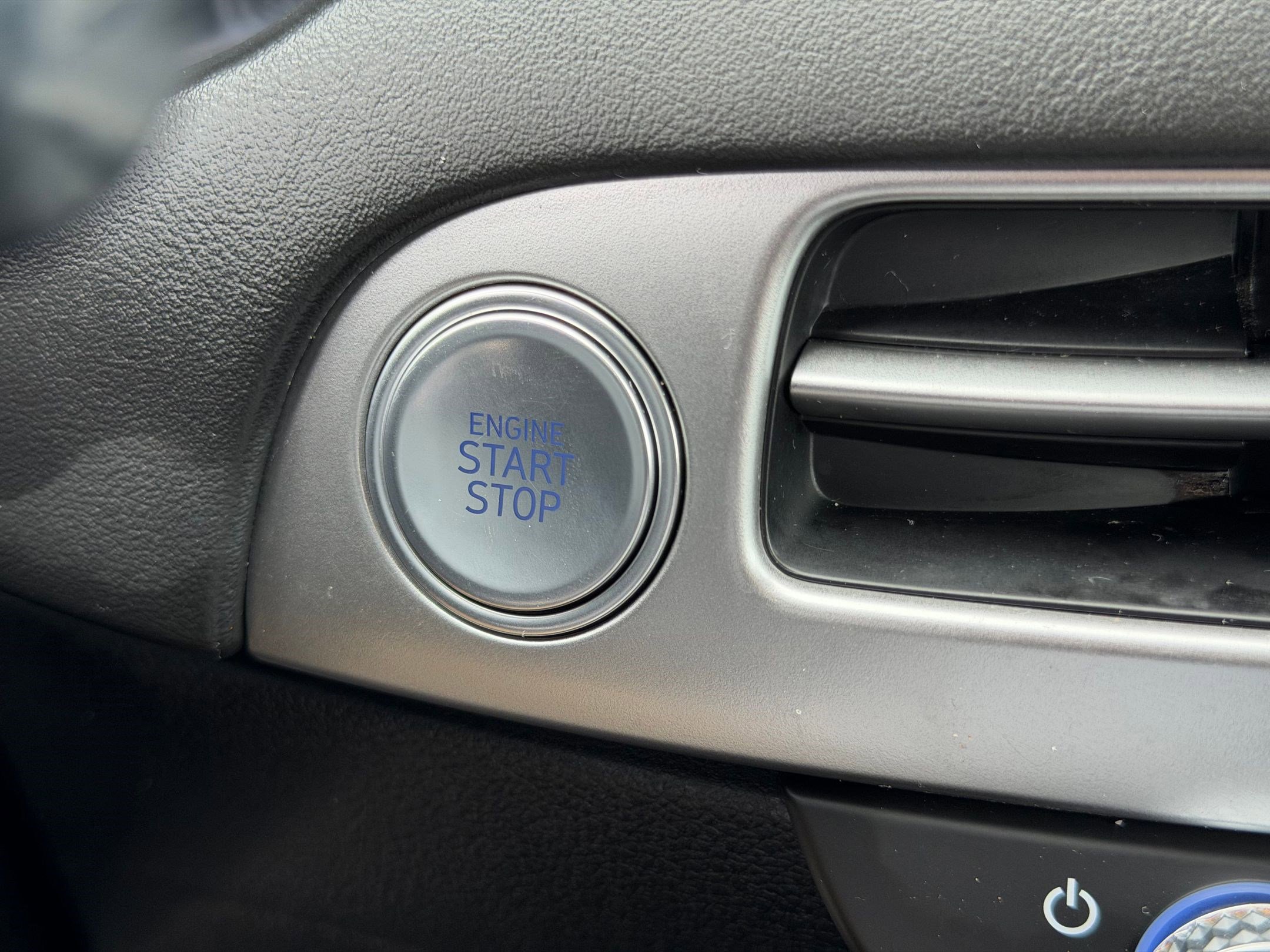 Used 2024 Hyundai Palisade Limited image 26