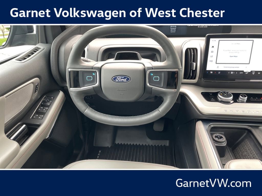 Used 2025 Ford Expedition Max Active AWD/4WD image 14