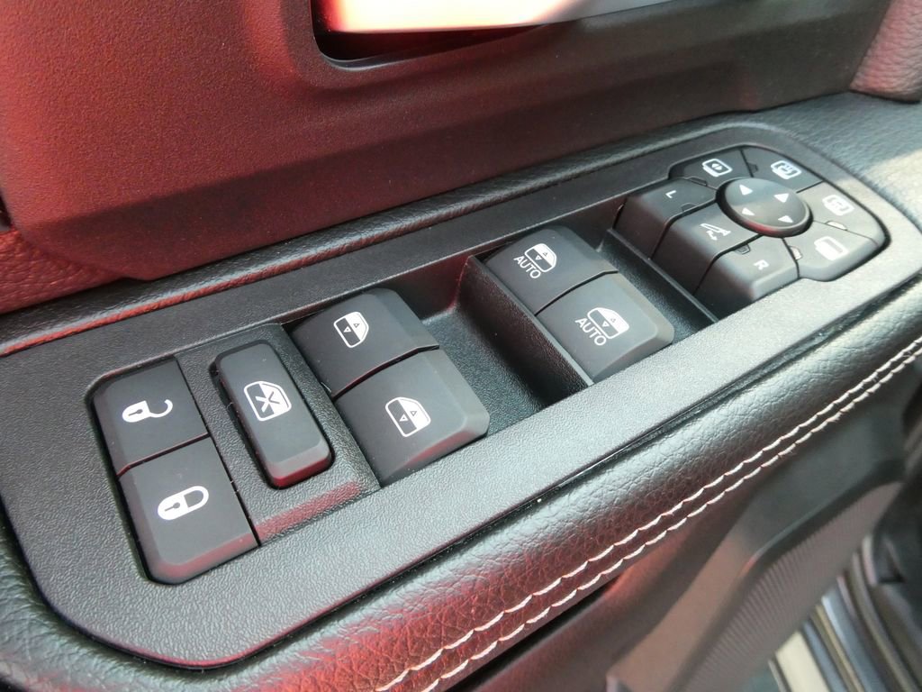 Used 2026 RAM 3500 Big Horn AWD/4WD image 23