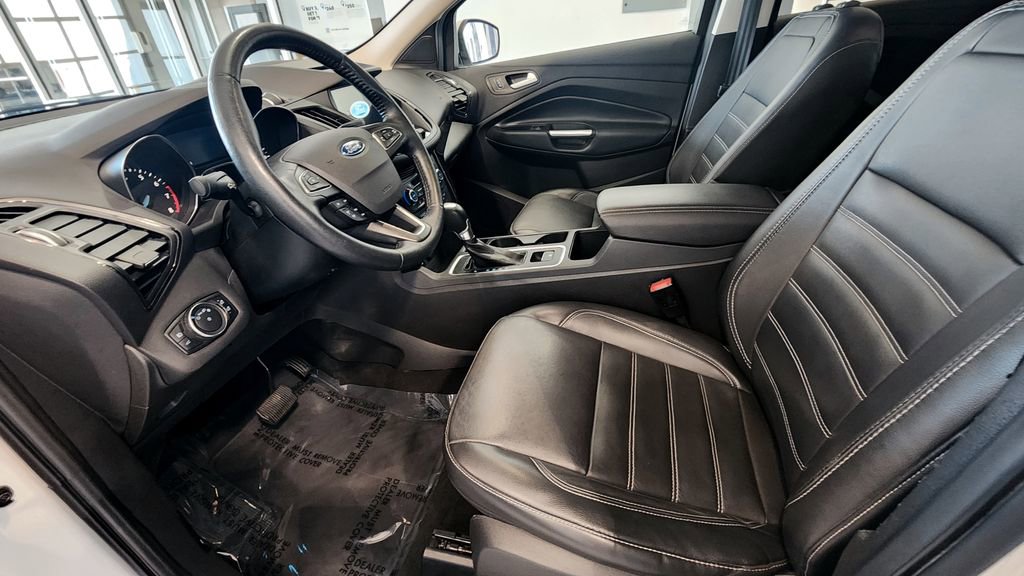 Used 2017 Ford Escape Titanium FWD image 15