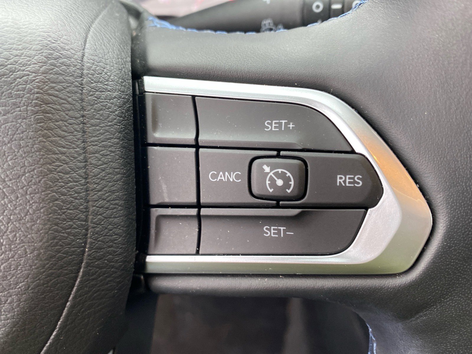 Used 2022 Jeep Compass Latitude w/ Convenience Group image 19