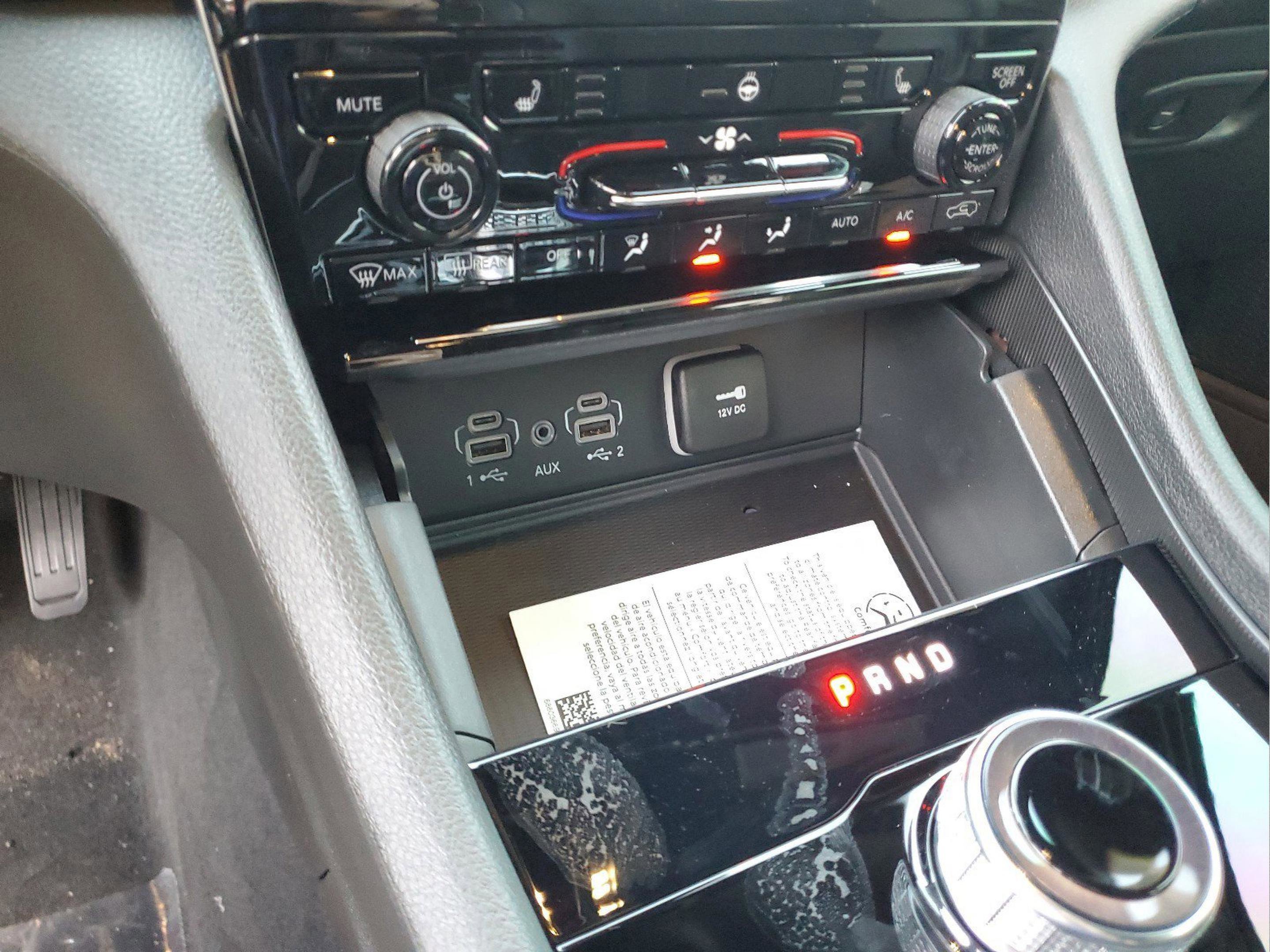 New 2025 Jeep Grand Cherokee L Altitude image 24